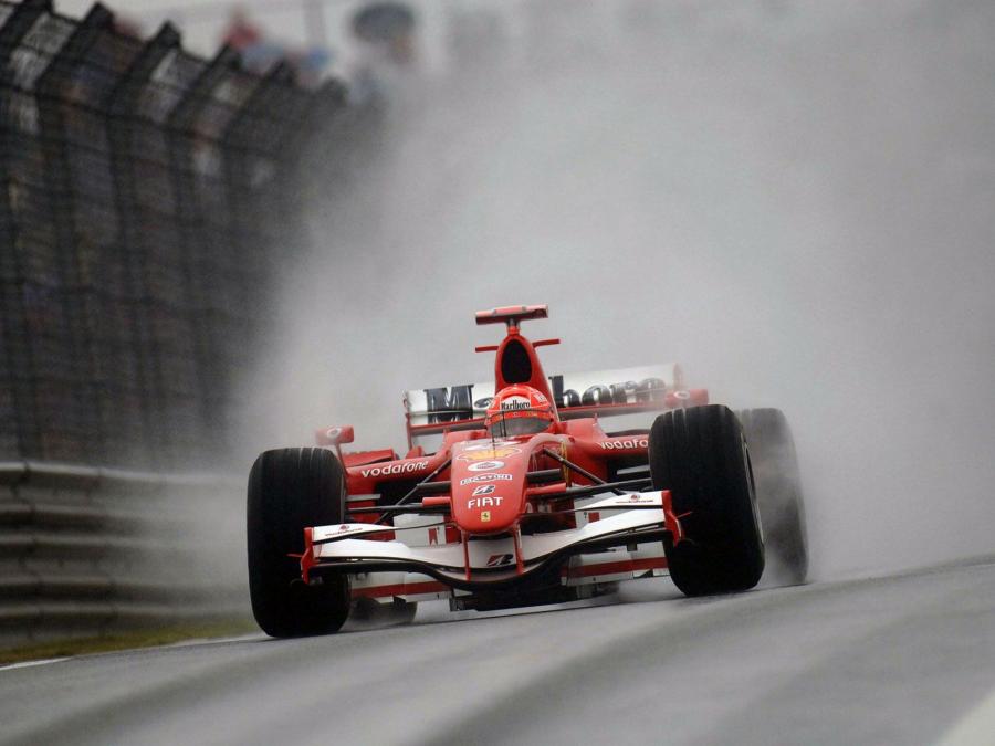  Ferrari 248 F1 2006 года  (фото 12 из 16)